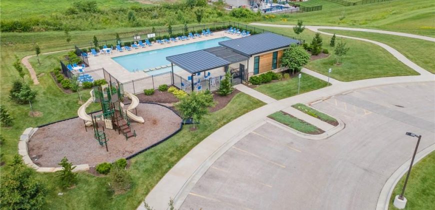 Homes for Sale in Kansas City, MO 64155 | 1115 NW 106th Street