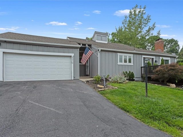 Homes for Sale in Kansas City, MO 64151 | 5219 NW 82nd Terrace