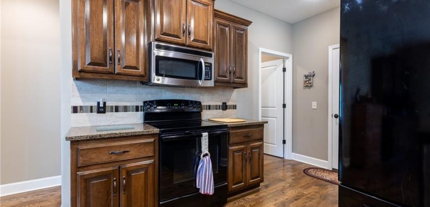 Homes for Sale in Kansas City, MO 64157 | 9839 N Farley Avenue