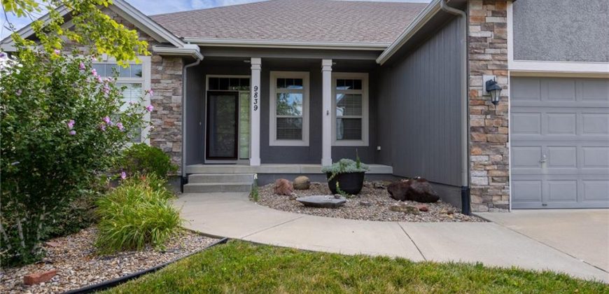Homes for Sale in Kansas City, MO 64157 | 9839 N Farley Avenue