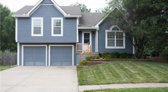 Homes for Sale in Smithville, MO 64089 | 406  Fletcher Drive