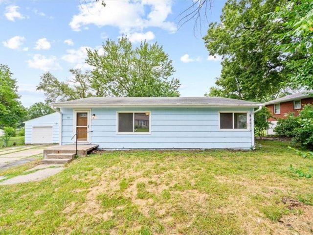Homes for Sale in Gladstone, MO 64118 | 603 NE 72nd Terrace