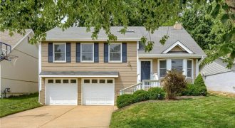 Homes for Sale in Kansas City, MO 64151 | 1904 NW 63rd Terrace