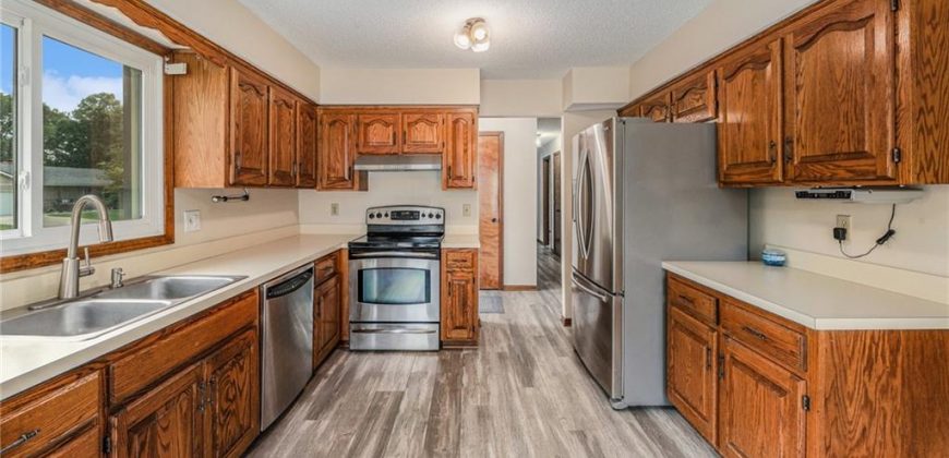 Homes for Sale in Kansas City, MO 64155 | 1612 NE 112th Terrace