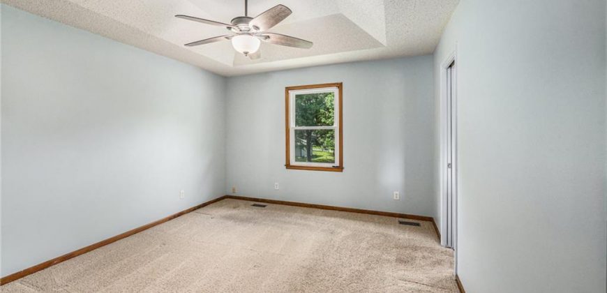 Homes for Sale in Kansas City, MO 64155 | 1612 NE 112th Terrace