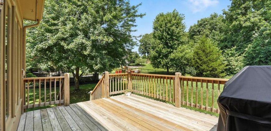 Homes for Sale in Parkville, MO 64152 | 14300  60th Court