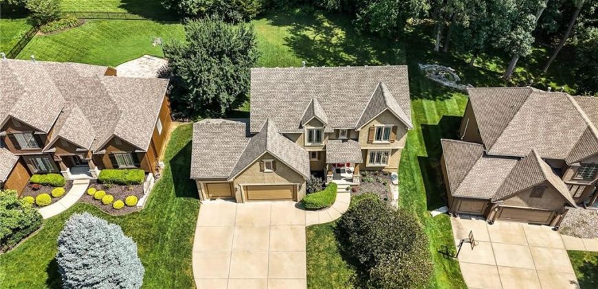 Homes for Sale in Parkville, MO 64152 | 14300  60th Court