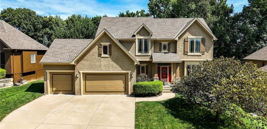Homes for Sale in Parkville, MO 64152 | 14300  60th Court