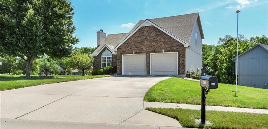 Homes for Sale in Kansas City, MO 64118 | 4907 N Jefferson Street