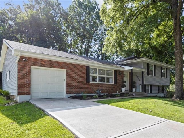 Homes for Sale in Kansas City, MO 64116 | 3729 N Walnut Street
