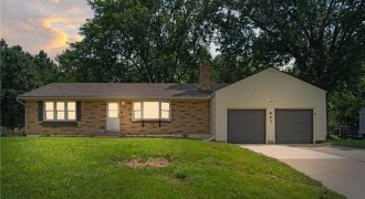 Homes for Sale in Kansas City, MO 64118 | 647 NE 81 Terrace