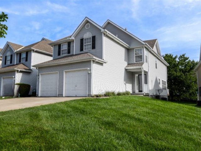 Homes for Sale in Kansas City, MO 64157 | 8654 NE 97th Street