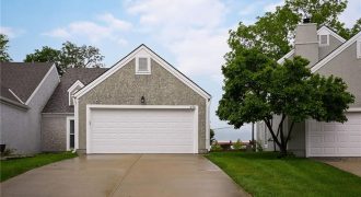Homes for Sale in Kansas City, MO 64155 | 404 NE 96th Terrace