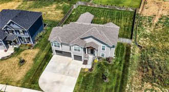 Homes for Sale in Liberty, MO 64068 | 1030  JASMINE Drive