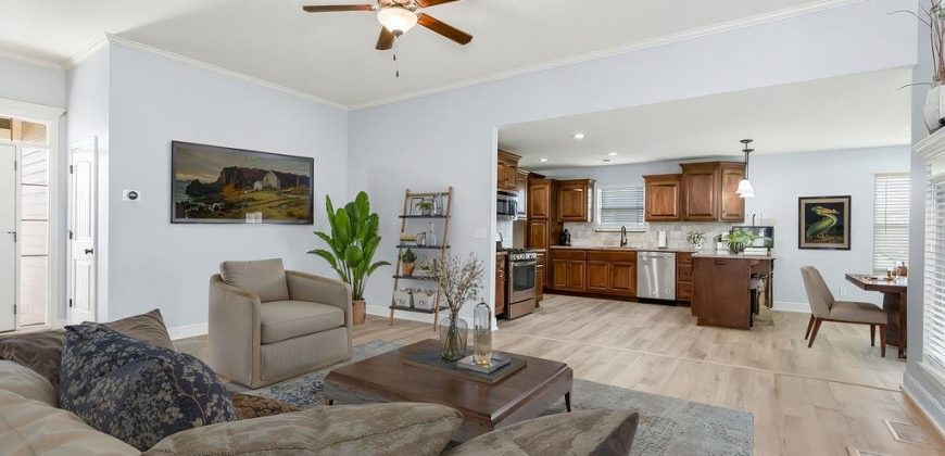 Homes for Sale in Smithville, MO 64089 | 18406  Rock Ridge North