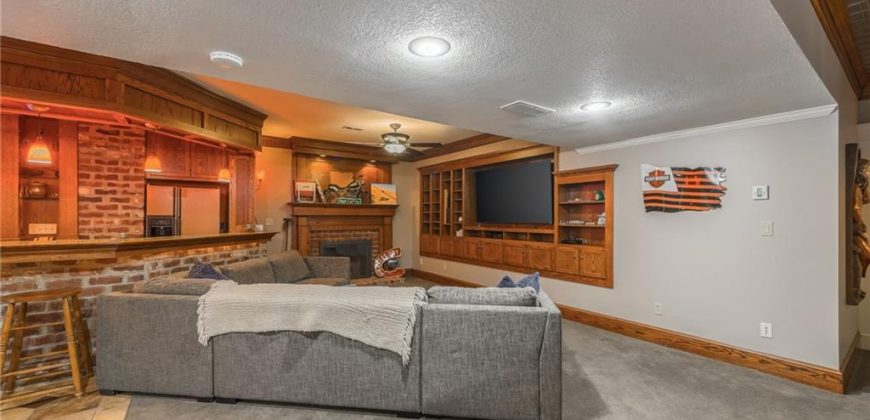 Homes for Sale in Liberty, MO 64068 | 17017 NE 76th Street