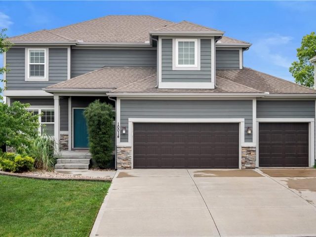 Homes for Sale in Kansas City, MO 64157 | 10014 N Stark Avenue