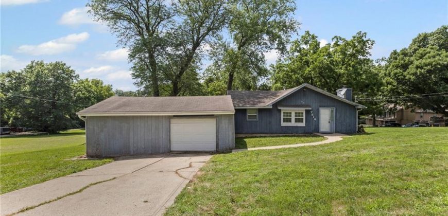 Homes for Sale in Kansas City, MO 64157 | 7816 N Broadway Street