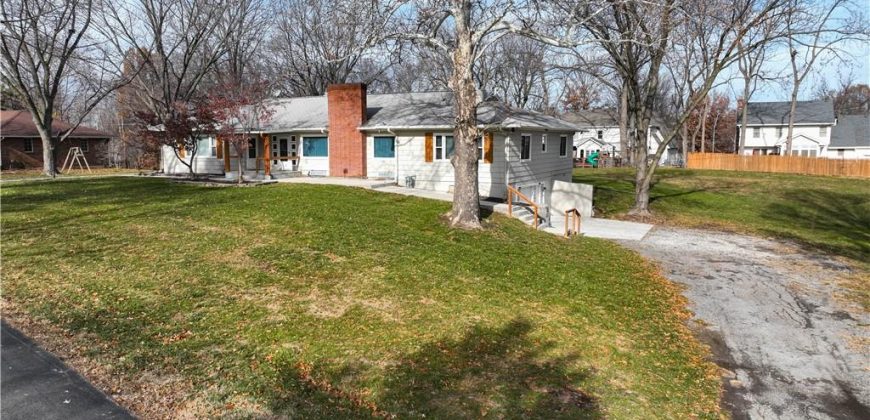 Homes for Sale in Platte Woods, MO 64151 | 6206 NW Tower Drive