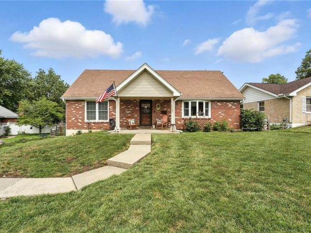 Homes for Sale in Excelsior Springs, MO 64024 | 1104  Frontier Street