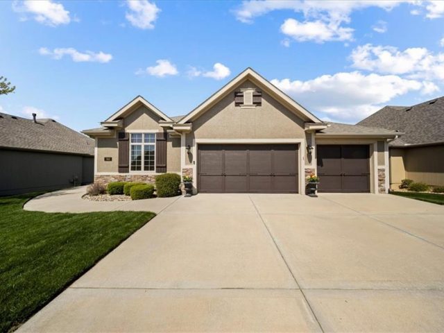 Homes for Sale in Kansas City, MO 64156 | 3112 NE 91st Place