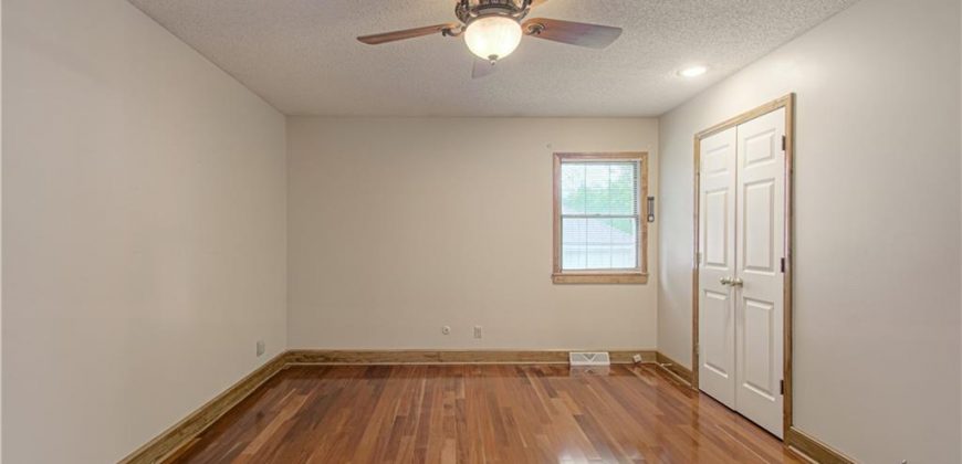 Homes for Sale in Kansas City, MO 64118 | 6828 N Michigan Avenue