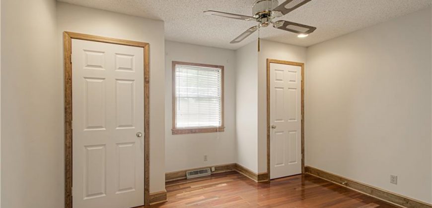 Homes for Sale in Kansas City, MO 64118 | 6828 N Michigan Avenue