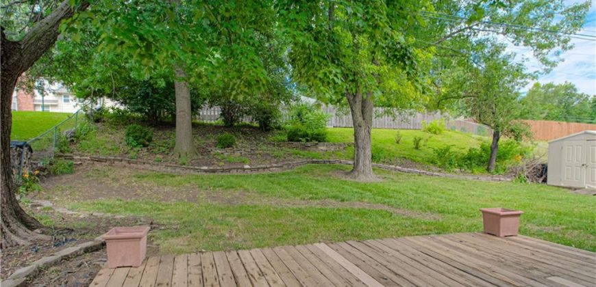 Homes for Sale in Kansas City, MO 64118 | 6828 N Michigan Avenue