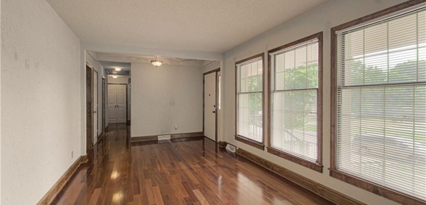 Homes for Sale in Kansas City, MO 64118 | 6828 N Michigan Avenue