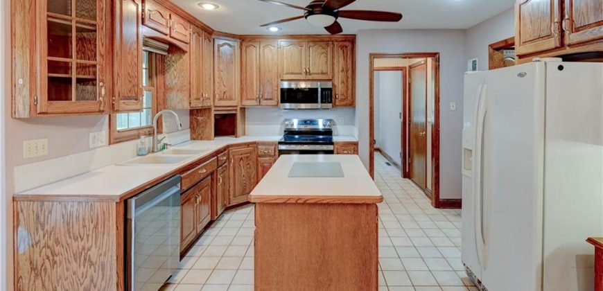 Homes for Sale in Gladstone, MO 64119 | 4175 NE 63rd Terrace