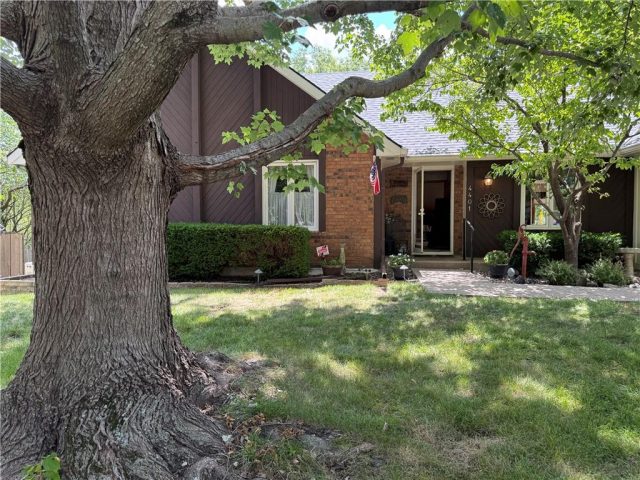 Homes for Sale in Kansas City, MO 64151 | 4401 NW 65th Court