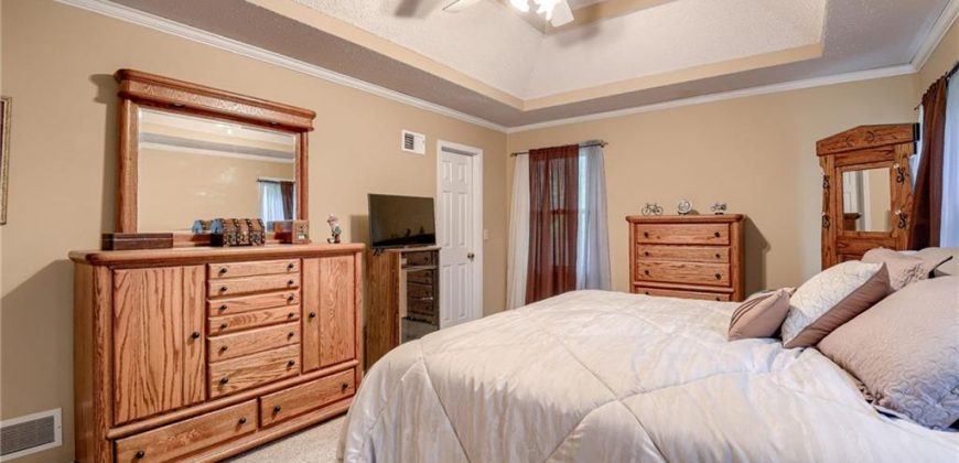 Homes for Sale in Kansas City, MO 64152 | 8100 N Nodaway Avenue