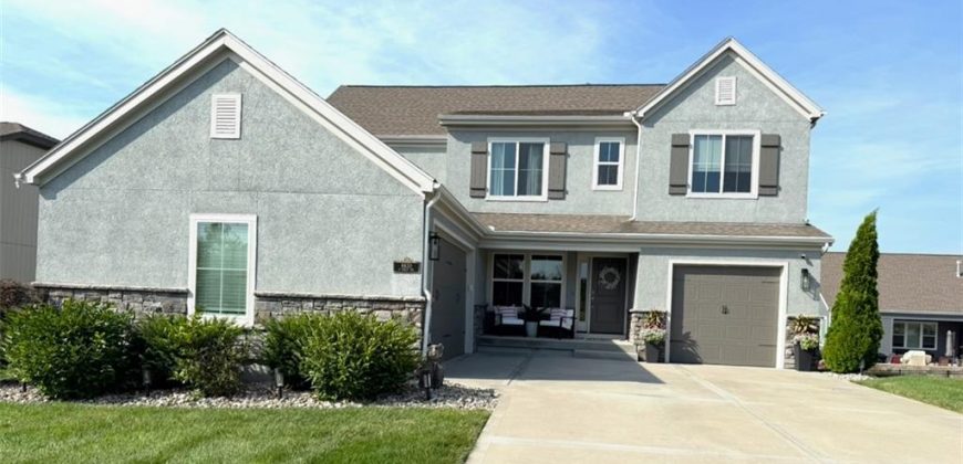 Homes for Sale in Kansas City, MO 64157 | 8630 N Farley Avenue