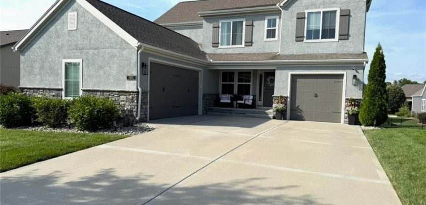 Homes for Sale in Kansas City, MO 64157 | 8630 N Farley Avenue