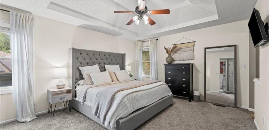 Homes for Sale in Kansas City, MO 64151 | 7807 N Adrian Avenue