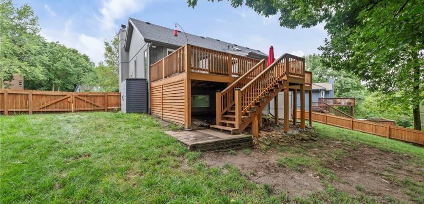 Homes for Sale in Kansas City, MO 64151 | 7807 N Adrian Avenue