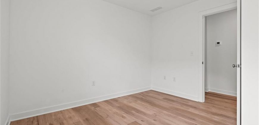 Homes for Sale in Kansas City, MO 64154 | 9308 N Lenox Street