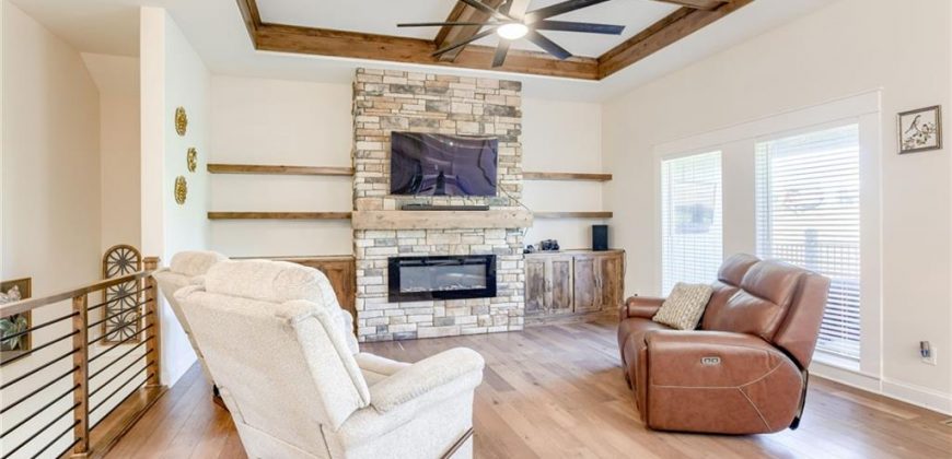 Homes for Sale in Platte City, MO 64079 | 12750  Larkspur Lane