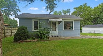 Homes for Sale in Gladstone, MO 64118 | 6114 N Main Street