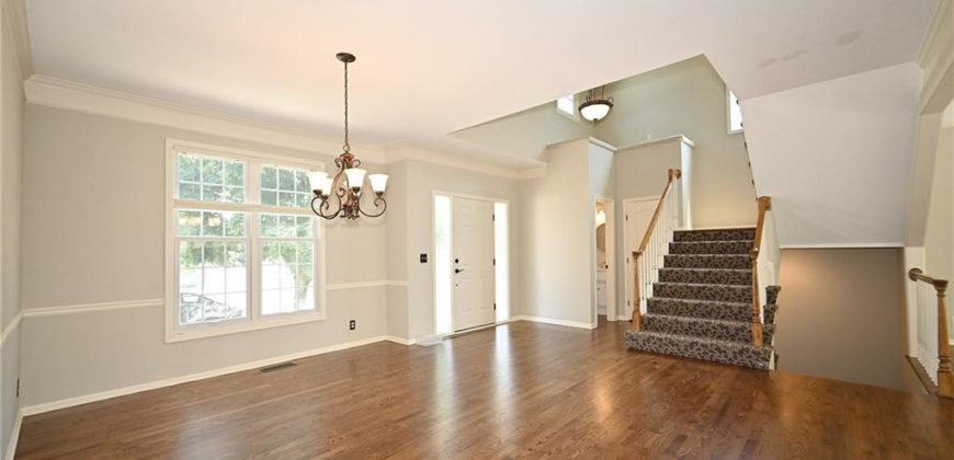 Homes for Sale in Parkville, MO 64152 | 7905  Deer Run