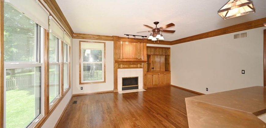 Homes for Sale in Parkville, MO 64152 | 7905  Deer Run