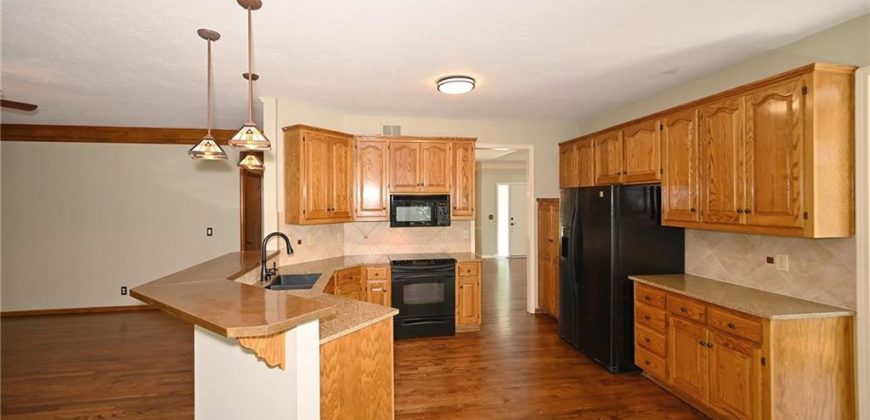Homes for Sale in Parkville, MO 64152 | 7905  Deer Run