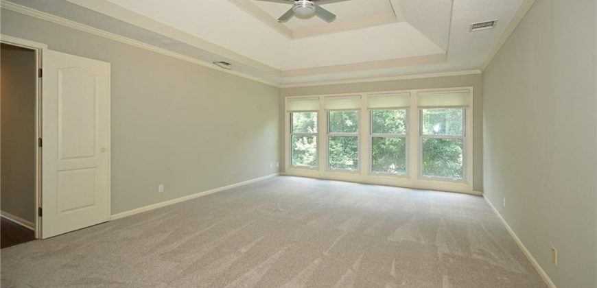 Homes for Sale in Parkville, MO 64152 | 7905  Deer Run