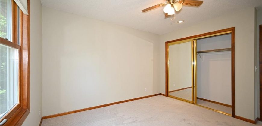 Homes for Sale in Parkville, MO 64152 | 7905  Deer Run