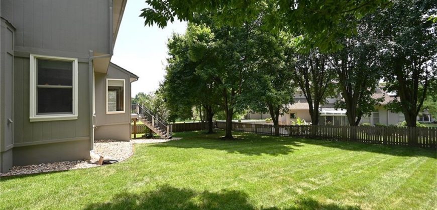 Homes for Sale in Parkville, MO 64152 | 7905  Deer Run