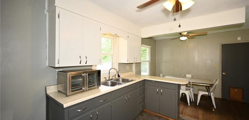 Homes for Sale in Kansas City, MO 64119 | 4946 N ELMWOOD Avenue