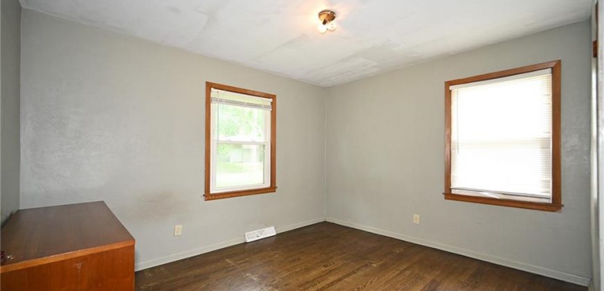 Homes for Sale in Kansas City, MO 64119 | 4946 N ELMWOOD Avenue
