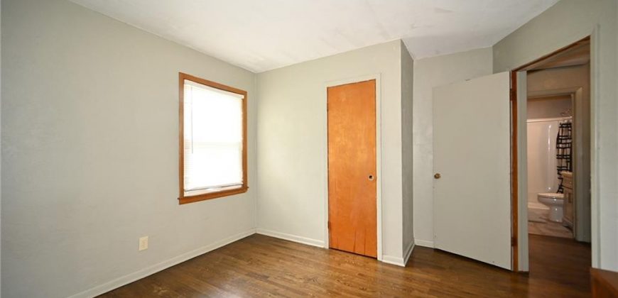 Homes for Sale in Kansas City, MO 64119 | 4946 N ELMWOOD Avenue