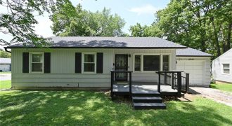 Homes for Sale in Kansas City, MO 64119 | 4946 N ELMWOOD Avenue