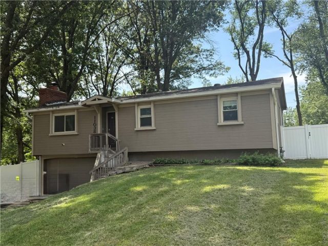 Homes for Sale in Kansas City, MO 64155 | 11038 N Harrison Street